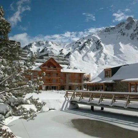 Apartamento 4 Pers. Avec Parking Couvert, Balcon Sud Aux Pieds Des Pistes - Fr-1-404-331