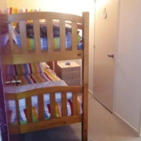 4 Pers. Avec Parking Couvert, Balcon Sud Aux Pieds Des Pistes - Fr-1-404-331 *